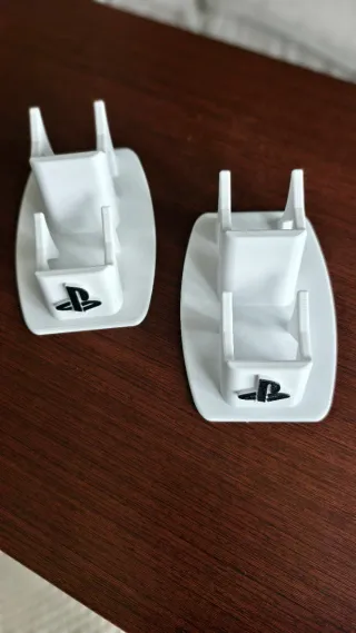 Soporte doble para mandos PS4/PS5