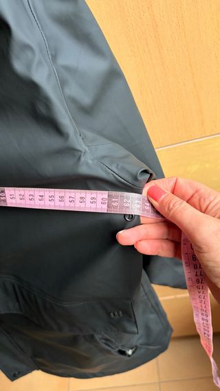 Chubasquero Chico Pull&Bear Negro Talla xl