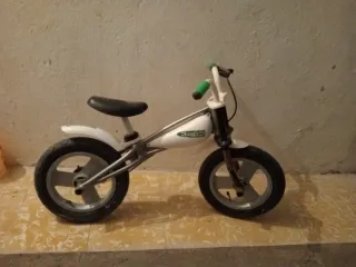 Bicicleta de equilibrio Kawasaki niño