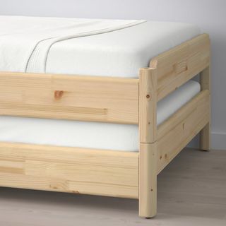 2 Camas Individuales Ikea Apilables con colchones