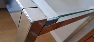 Mesa extensible metal y cristal