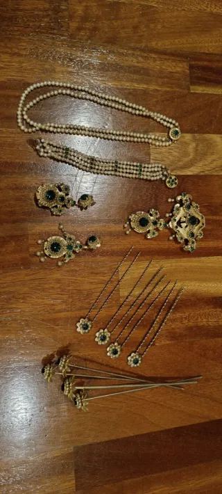 Ajuar Fallera Completo Oro y Verde