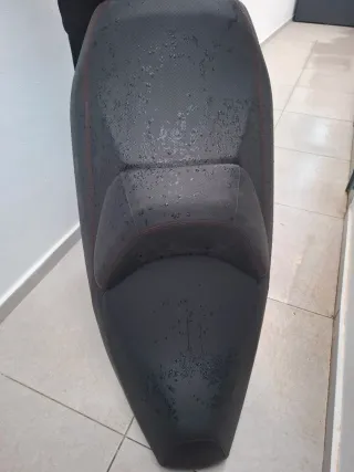 Asiento Suzuki Burgman 400