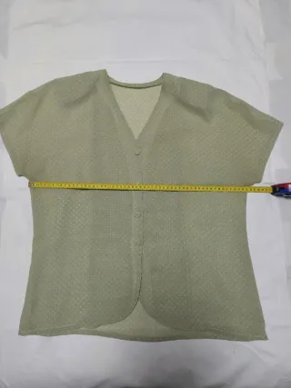 Blusa verde mujer lunares