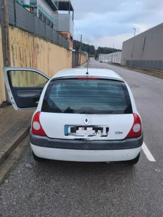 Renault Clio 2004