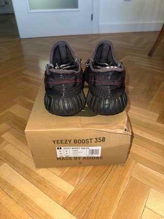 Yeezy 350 black non reflective