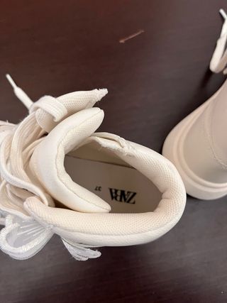 Zapatillas altas blancas