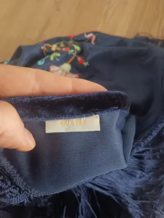 Mantón de terciopelo AZUL MARINO bordado