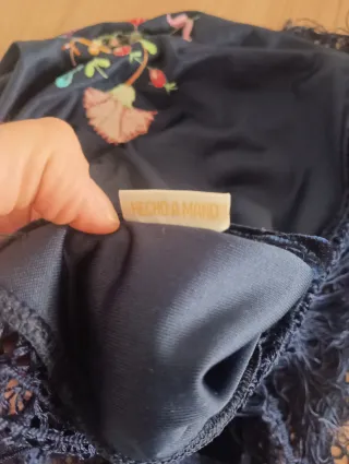 Mantón de terciopelo AZUL MARINO bordado