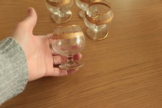 Juego 6 copas de cristal dorado