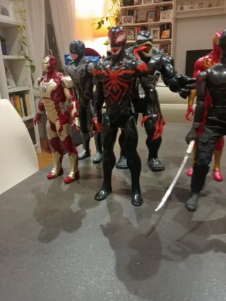 Muñecos Superhéroes Varios