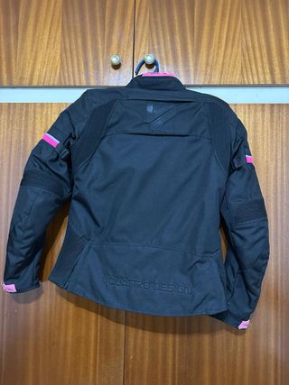 Chaqueta Moto Mujer Negra y Rosa