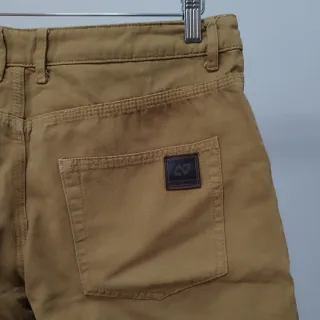 Calções Hydroponic bege tamanho 42