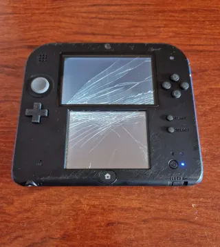 2 Nintendo 2DS da riparare
