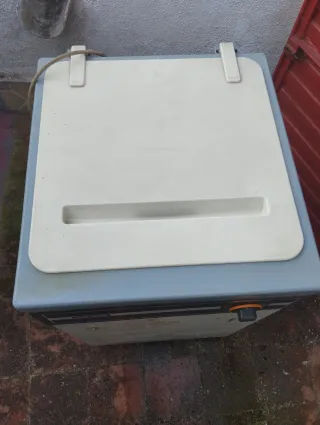 Lavadora antigua Corcho