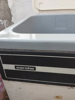 Lavadora antigua Corcho
