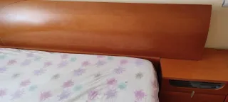 Dormitorio completo madera cerezo 1,5