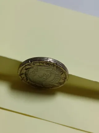 Extraña Moneda 2€ España 2002