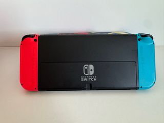 Nintendo Switch OLED Pack + 4 Joy-Con