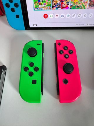 Nintendo Switch OLED Pack + 4 Joy-Con