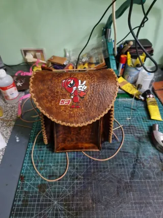 Cartera de cuero personalizada