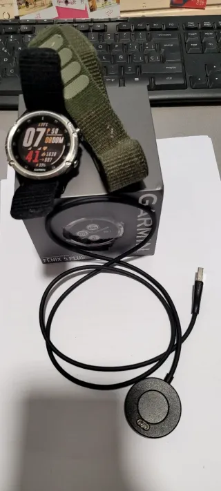 Reloj Garmin Fenix 5 Plus + 2 Correas
