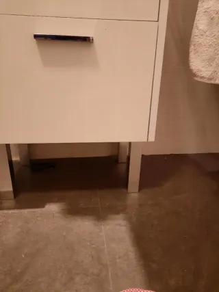 Mueble de baño blanco