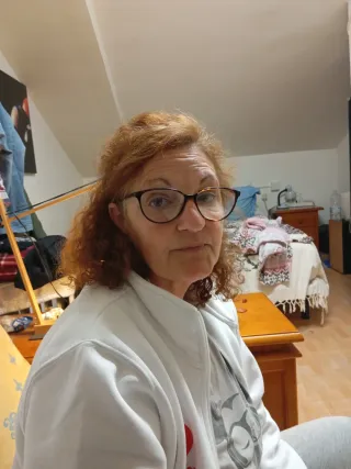 Se ofrece cuidadora para personas mayores