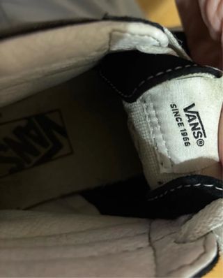 Zapatillas Vans SK8-Hi Negras y Blancas