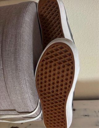 Zapatillas Vans SK8-Hi Negras y Blancas