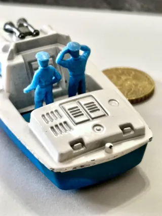 Modellino barca anfibio 1976 polizia. Matchbox