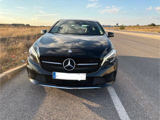 Mercedes-Benz Cla 180d style
