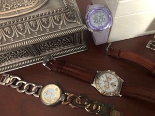 Orologi/Portagioie/Bigiotteria