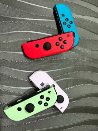 Nintendo Switch Azul y Rojo