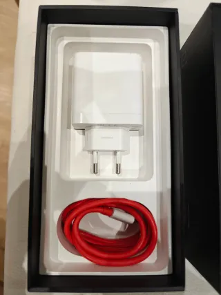 OnePlus Nord 2T 128GB Jade Fog in ottime condizioni