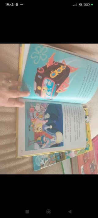 Loter libros Bob Esponja