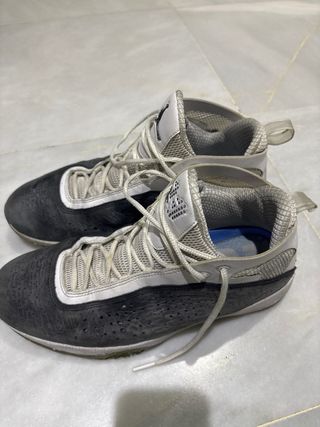 Nike Air Jordan Zapatillas Negras y Grises