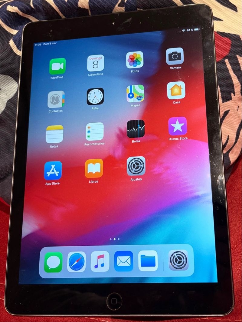 Apple iPad Air 1ª Gen Plata