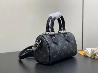 Bolso Louis Vuitton icónico modelo Nano Speedy