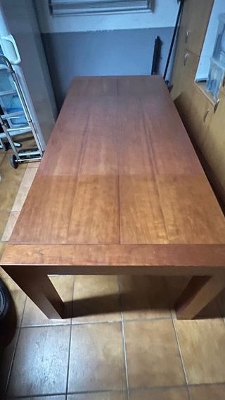 Mesa de comedor extensible de madera