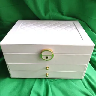 Joyero blanco 3 niveles,nuevo a estrenar