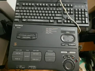 controller console montaggio video Sony XV-AL200