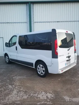 Nissan Primastar 2.0dci acepto cambios