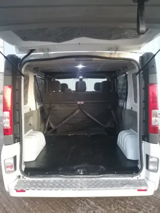 Nissan Primastar 2.0dci acepto cambios