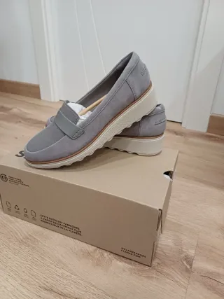 Mocasines Clarks nobuk talla 41