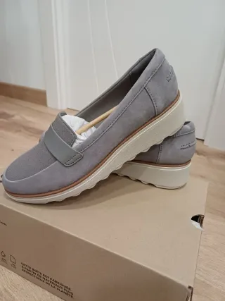 Mocasines Clarks nobuk talla 41