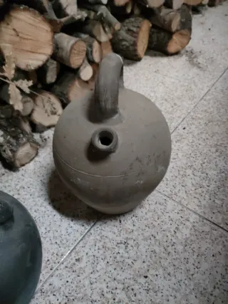 Cántaro de cerámica antiguo