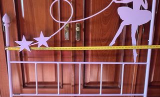 Cabecero forja niña con adorno bailarina estrellas
