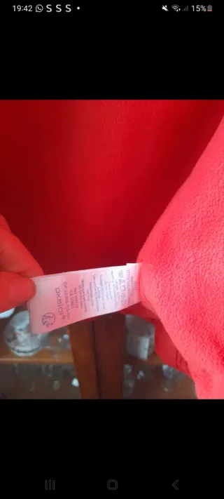 Giubbino Okaidi rosso con cappuccio