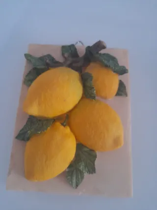 Cuadros de cerámica con relieve de frutas